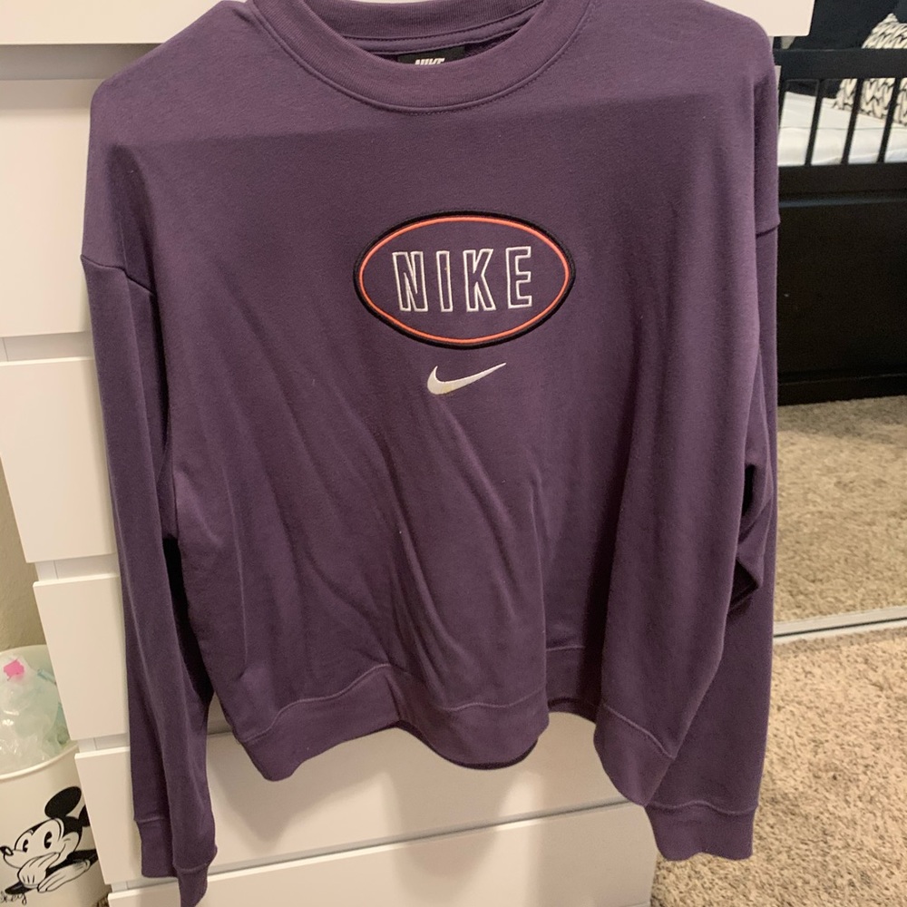 Nike crewneck